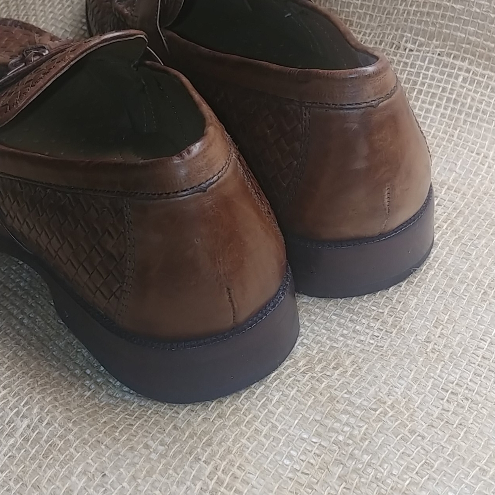 Johnston & Murphy woven leather tassel loafers - Picture 5 of 10